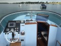 Fairey Spearfish 30ft - 2 berth sports cruiser - NEW instruction - picture 4