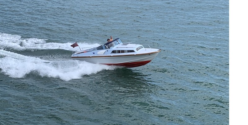 Fairey Spearfish 30ft - 2 berth sports cruiser - NEW instruction